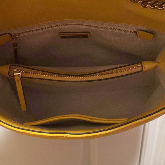 Tory Burch Yellow Shoulder Bag - Picture 3 of 7